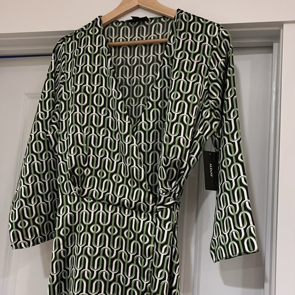Alfani Wrap Midi Dress NWT. Size 10.  Satin soft. Green, black, white geometric - Picture 2 of 7